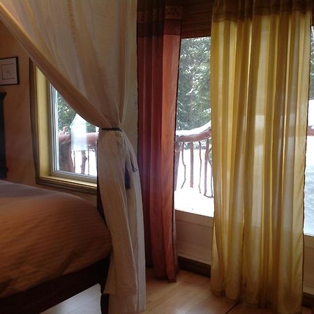 Gite Crystal Inn Монт-Тремблант Екстериор снимка